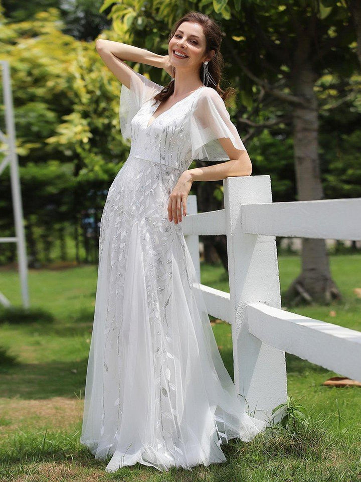 Adèle|Robe de Soirée Longue Romantique et Scintillante à Col V et Pailletes